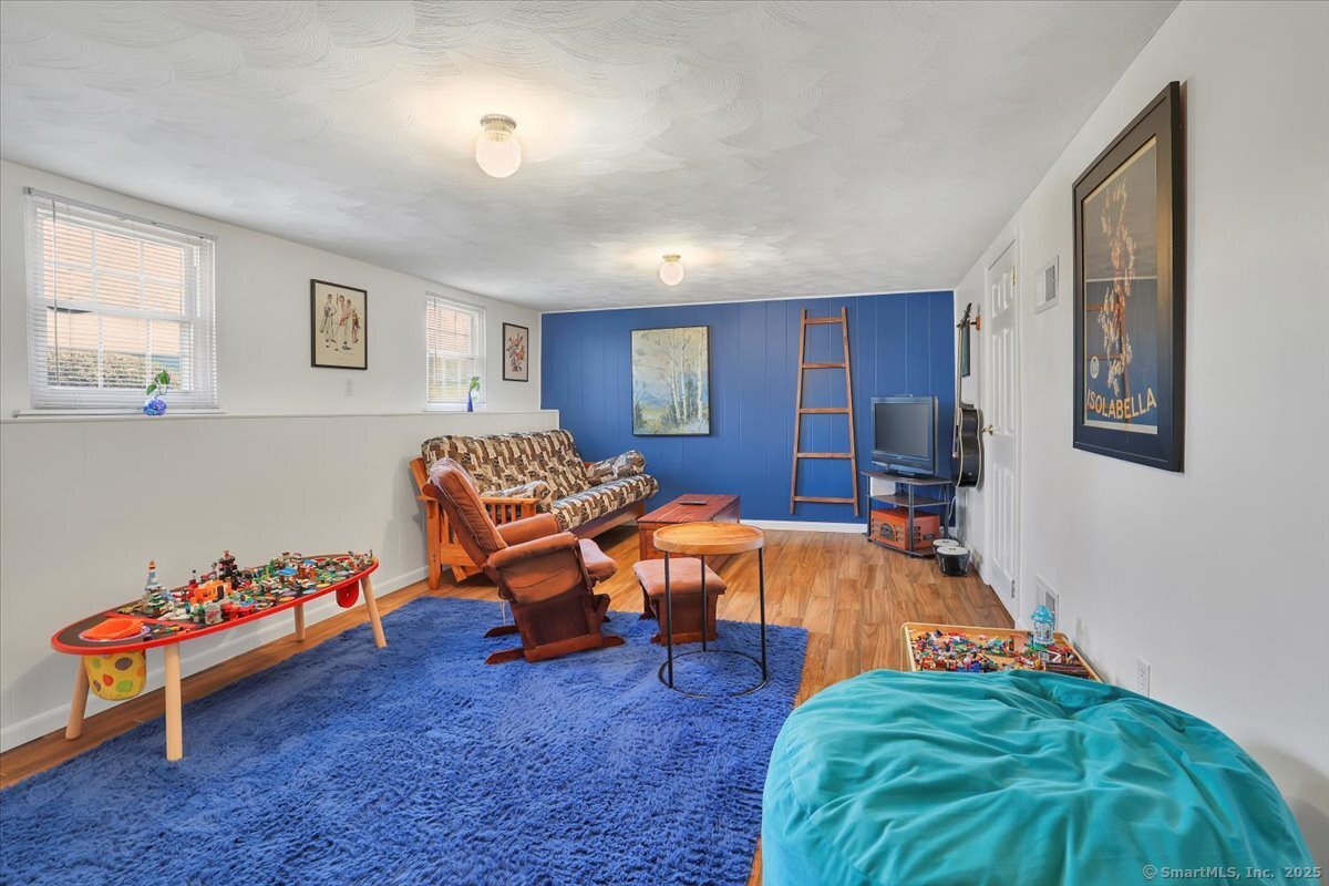 29 Maxine Road, Plainville, Connecticut image 15