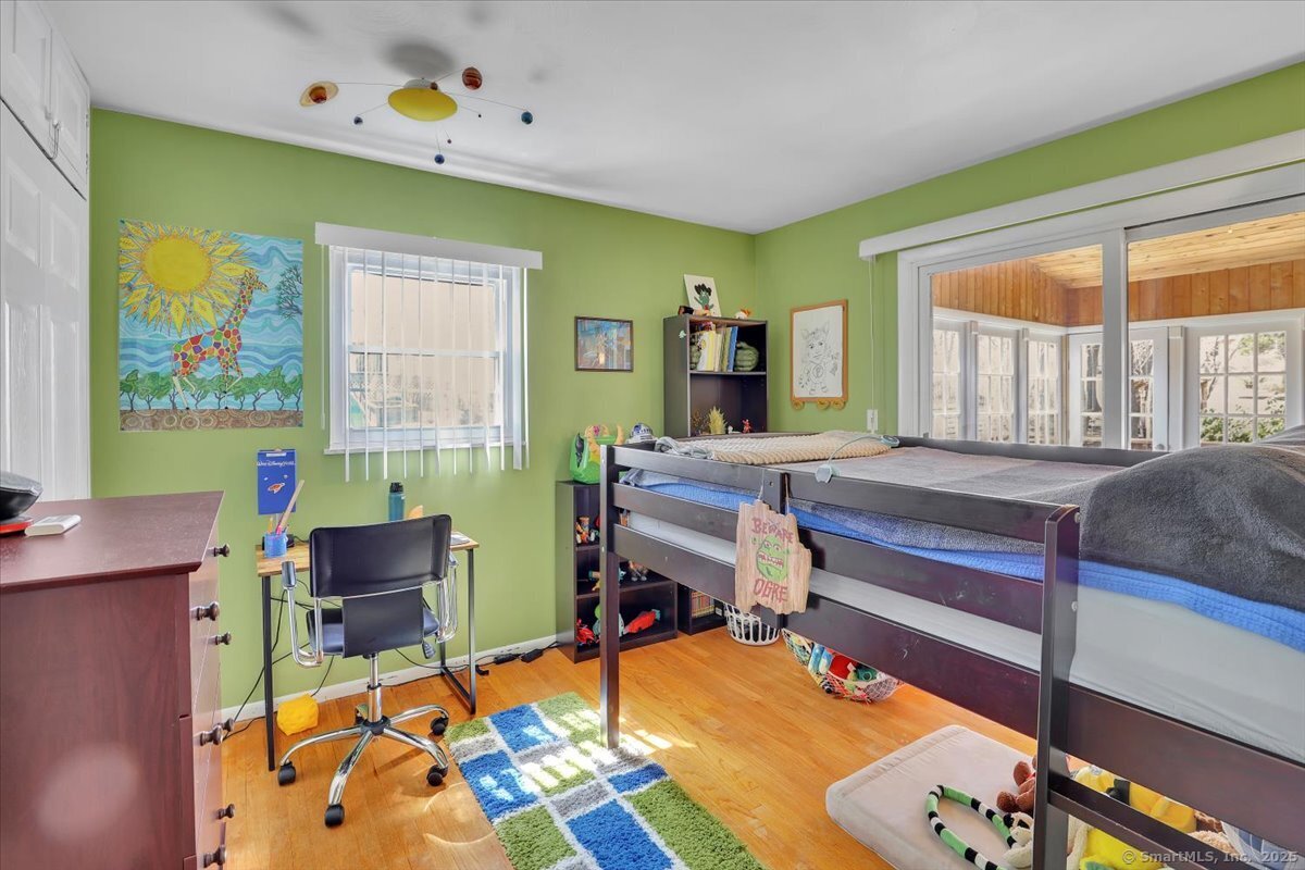 29 Maxine Road, Plainville, Connecticut image 13