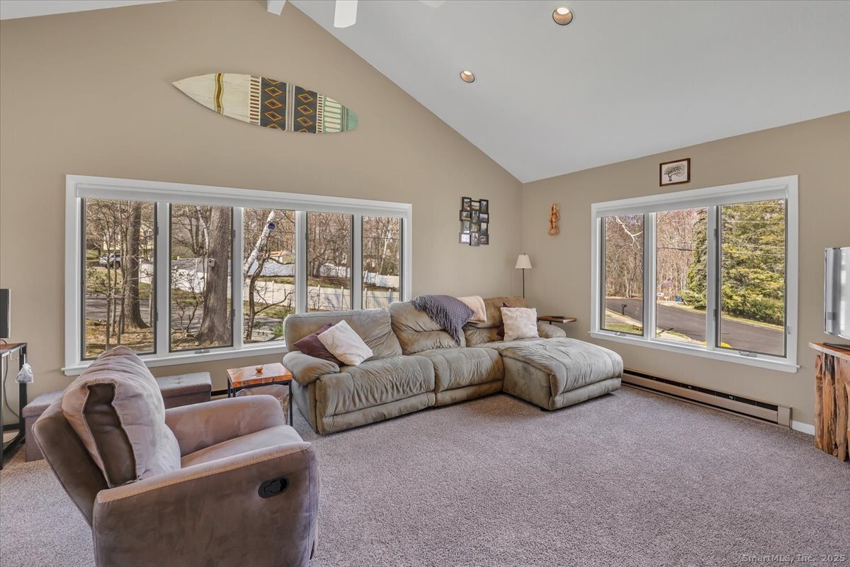 29 Maxine Road, Plainville, Connecticut image 4
