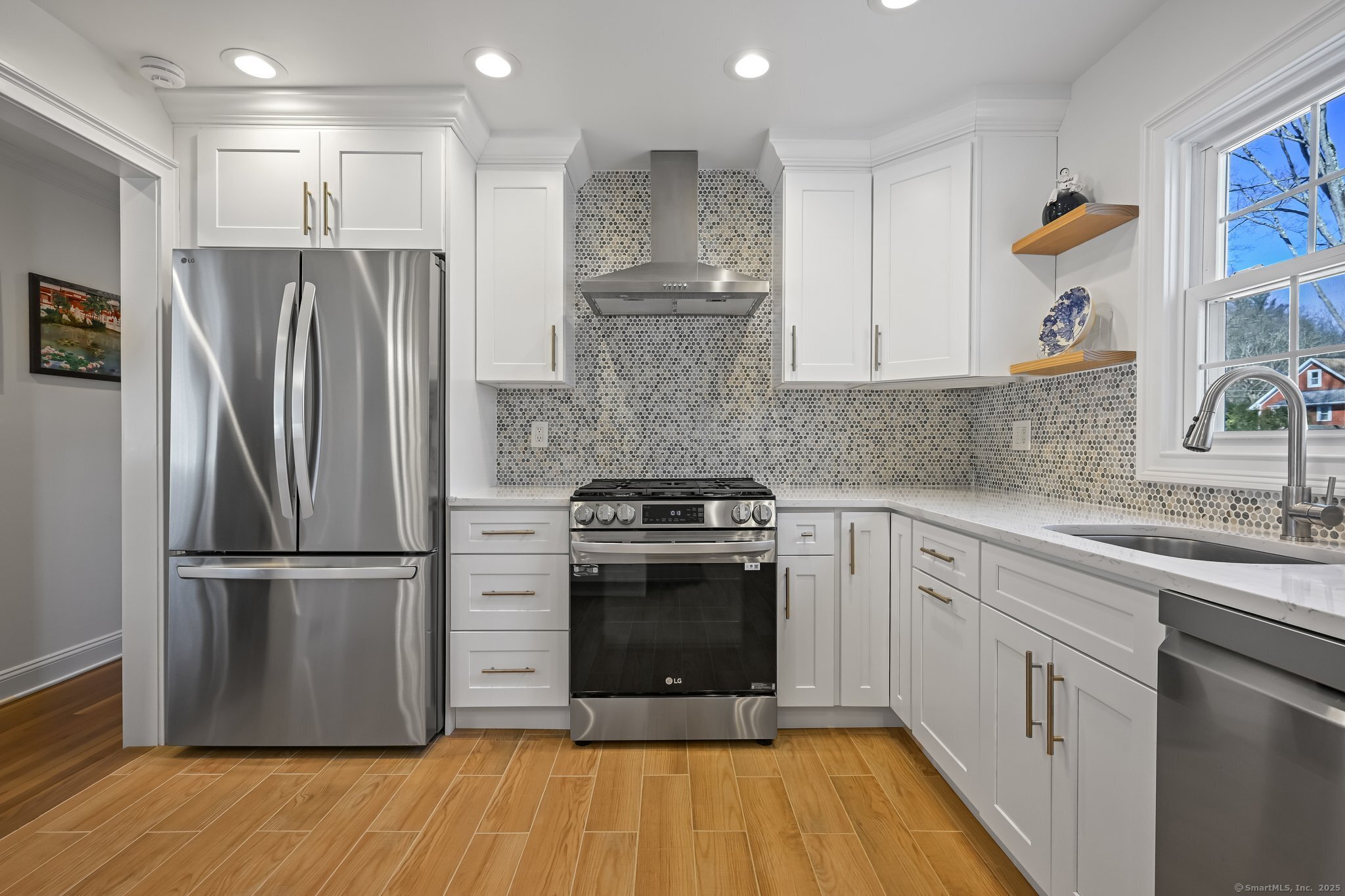 16 Perna Lane, Stamford, Connecticut image 9