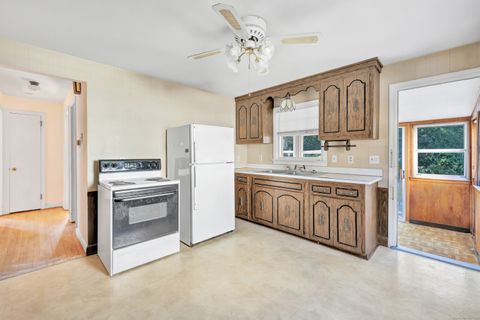 Tiny photo for 37 Herald Avenue, Bridgeport, CT 06606 (MLS # 24152768)