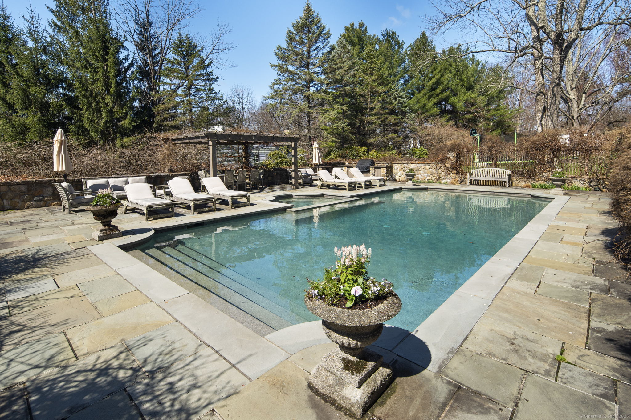 208 Canoe Hill Road, New Canaan, Connecticut image 39
