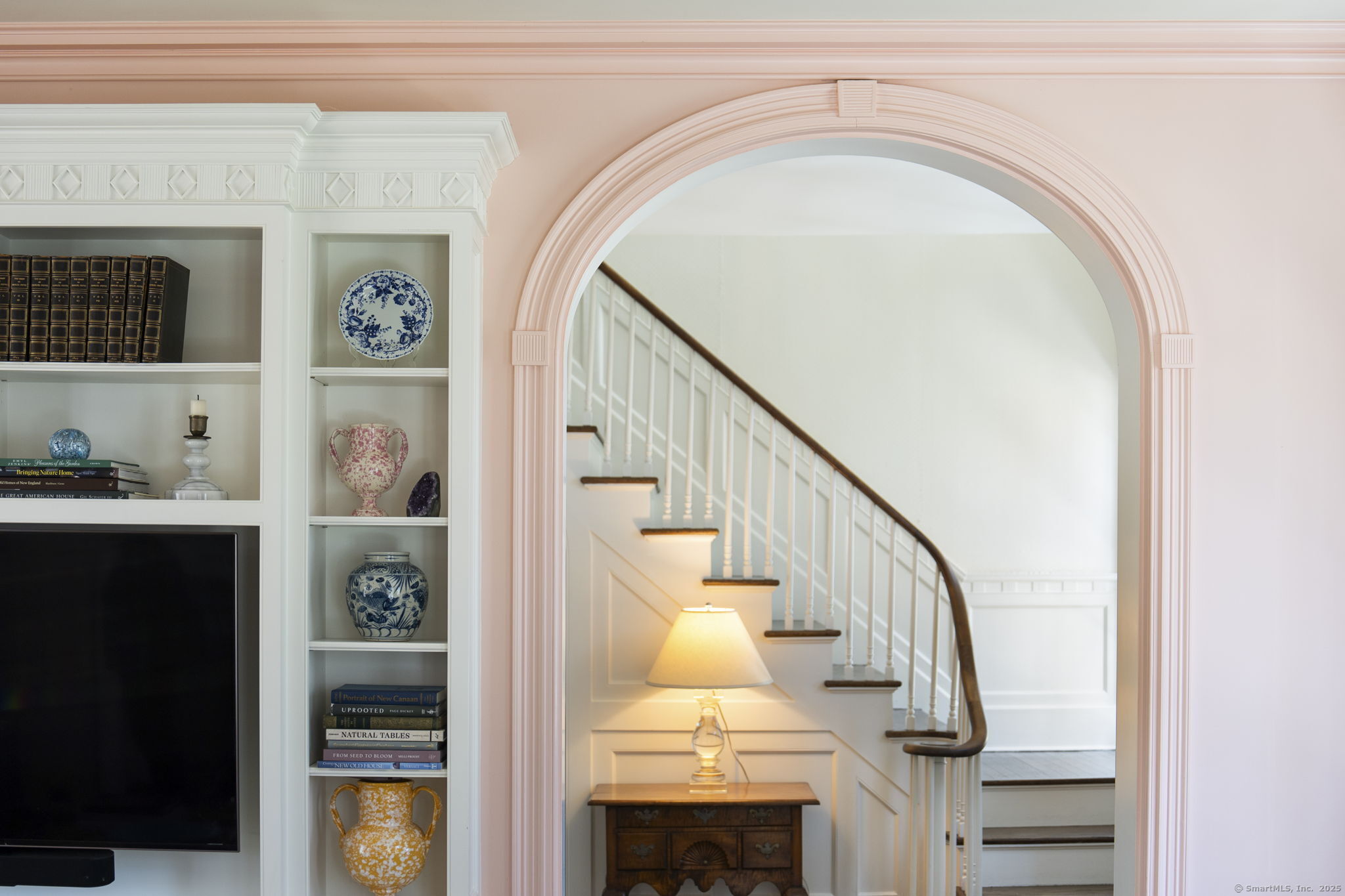208 Canoe Hill Road, New Canaan, Connecticut image 8