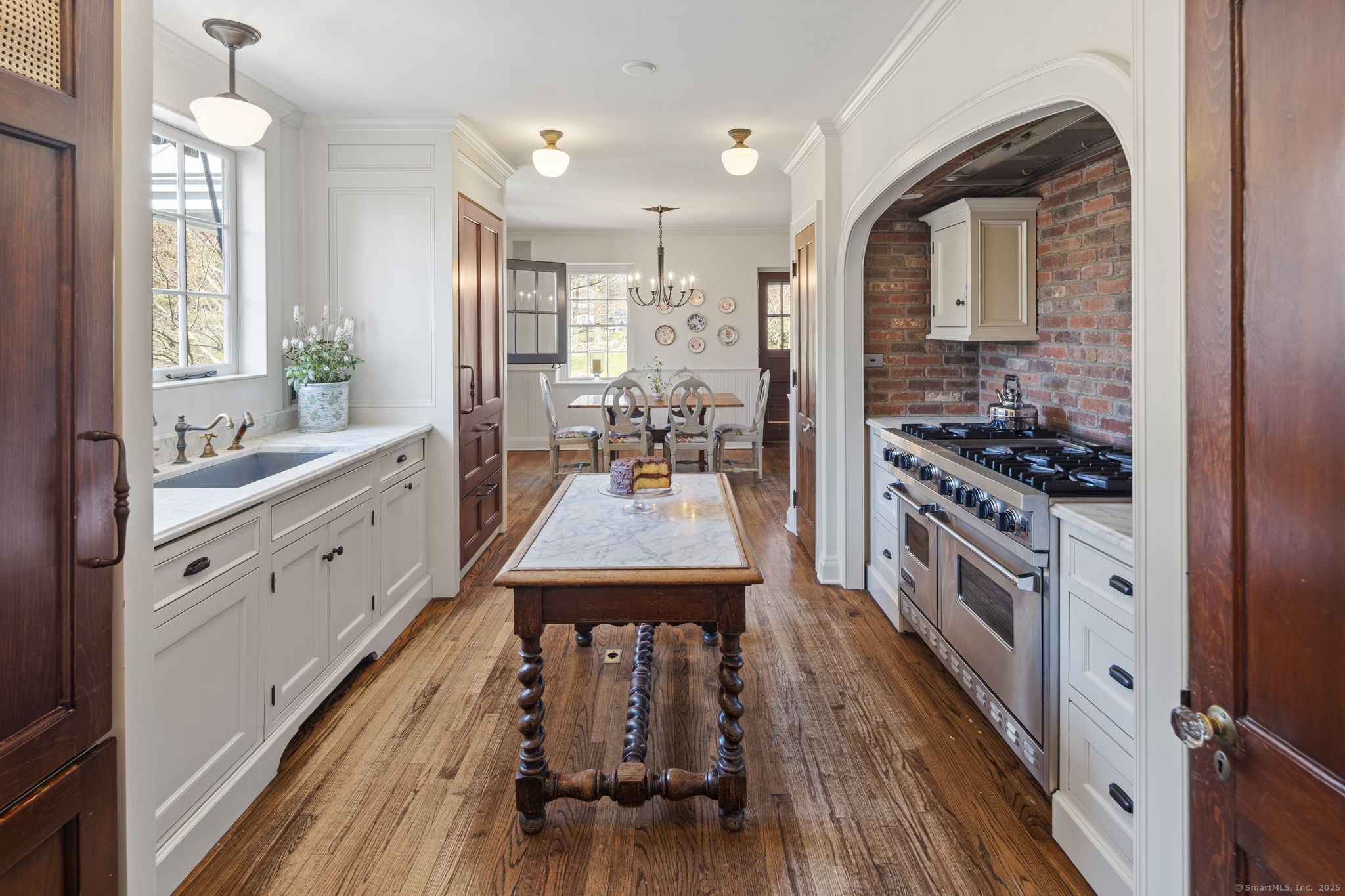 208 Canoe Hill Road, New Canaan, Connecticut image 17