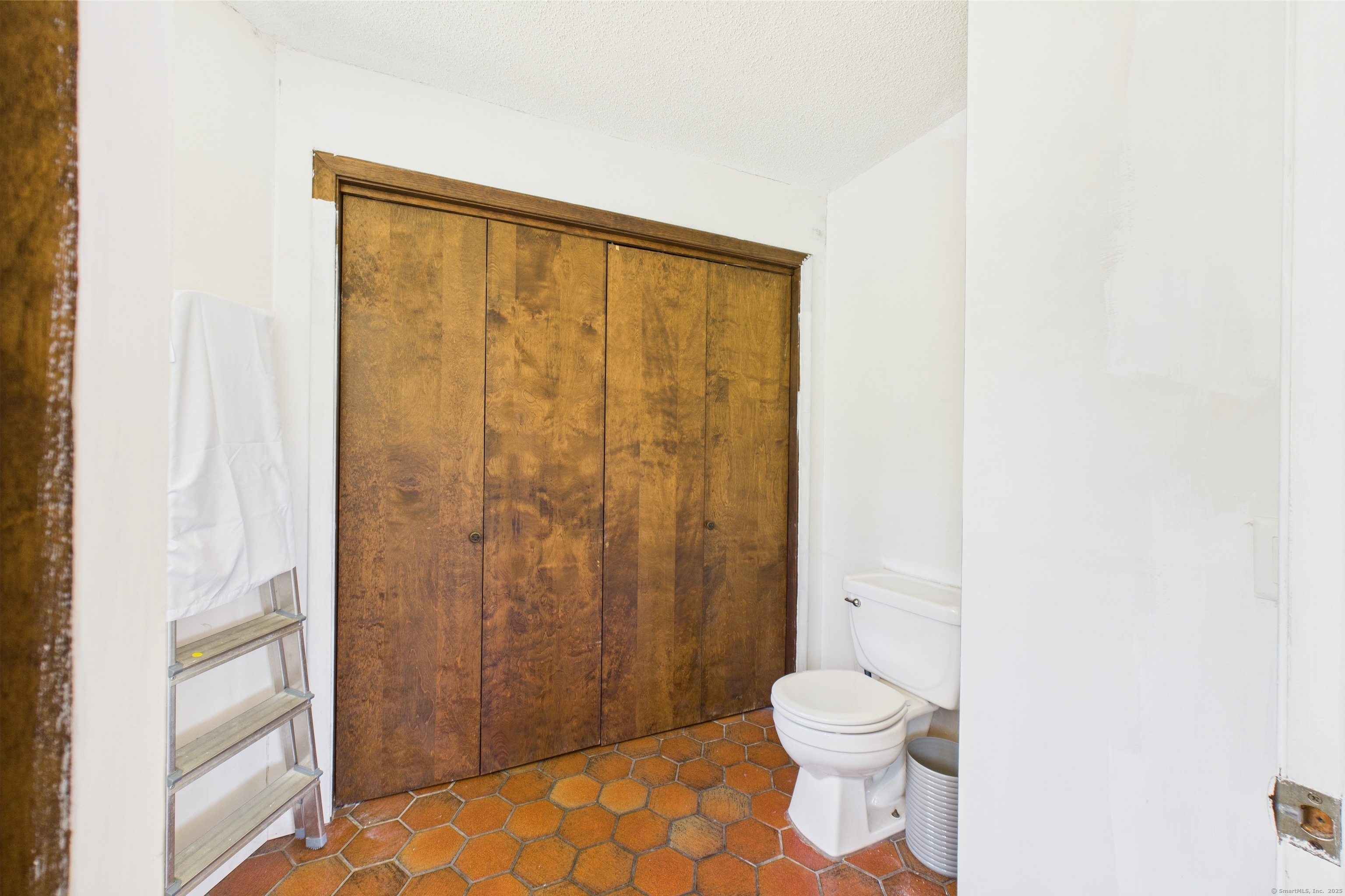 36 Portland Road, Marlborough, Connecticut image 12
