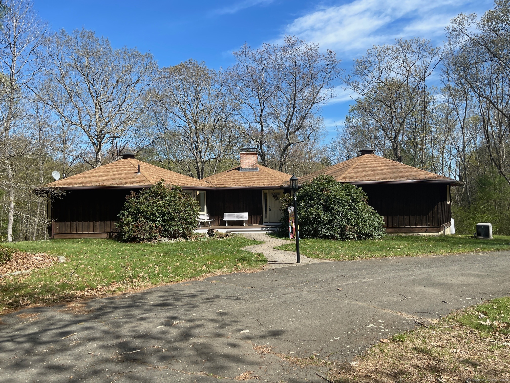 36 Portland Road, Marlborough, Connecticut image 1
