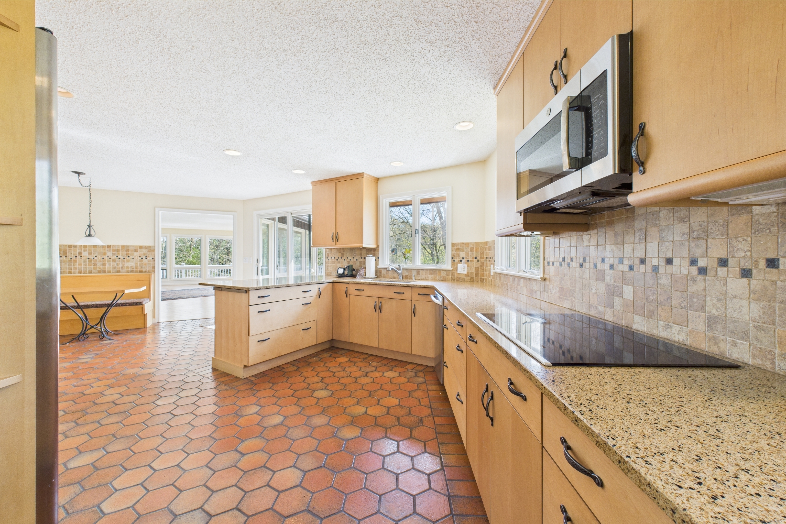 36 Portland Road, Marlborough, Connecticut image 10