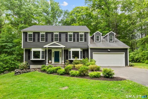Homes For Sale - 250 Thunder Lake Road<br/> Wilton, CT 06897