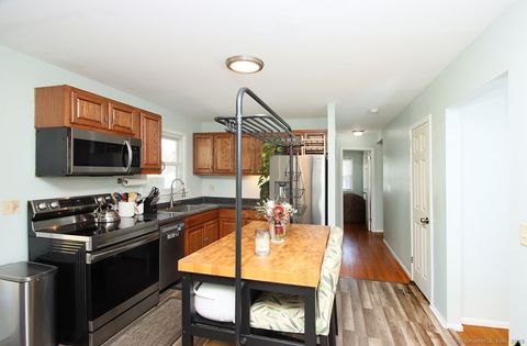 Tiny photo for 7 Robin Street, Waterford, CT 06385 (MLS # 24134889)