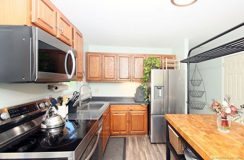 Tiny photo for 7 Robin Street, Waterford, CT 06385 (MLS # 24134889)