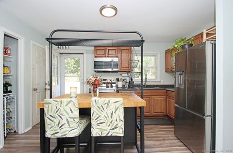 Tiny photo for 7 Robin Street, Waterford, CT 06385 (MLS # 24134889)