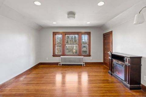 Tiny photo for 117 Whitney Street #3rd Fl, Hartford, CT 06105 (MLS # 24142982)