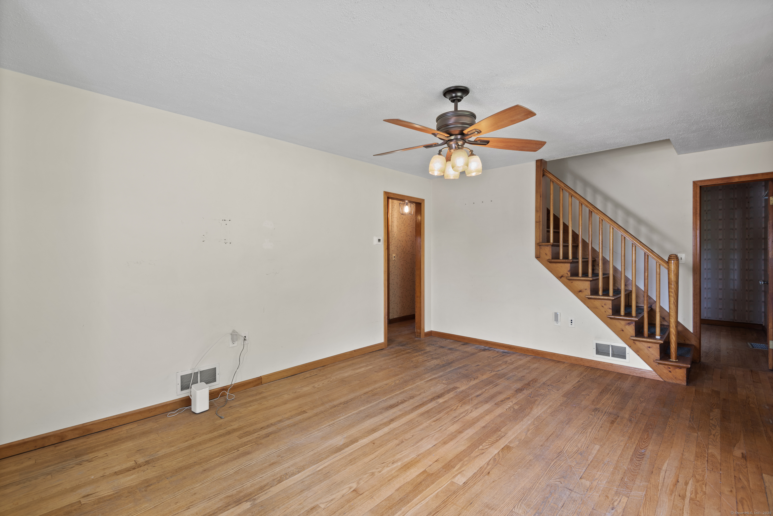 41 Beaver Brook Road, Danbury, Connecticut image 9