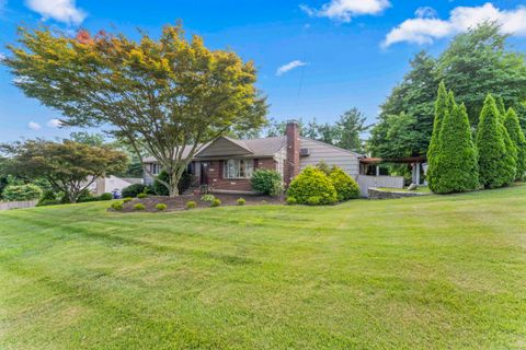 Tiny photo for 2945 Huntington Road, Trumbull, CT 06611 (MLS # 24113373)