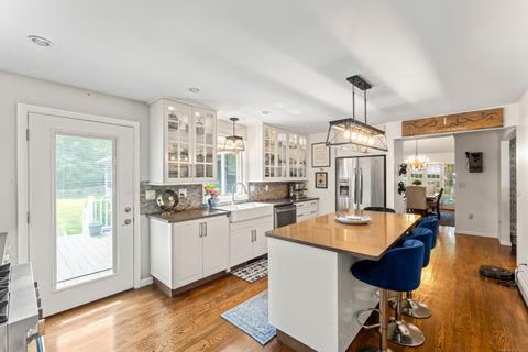 Tiny photo for 2945 Huntington Road, Trumbull, CT 06611 (MLS # 24113373)