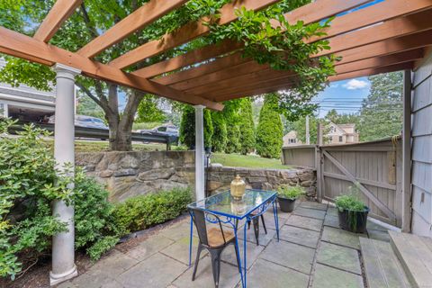 Tiny photo for 2945 Huntington Road, Trumbull, CT 06611 (MLS # 24113373)
