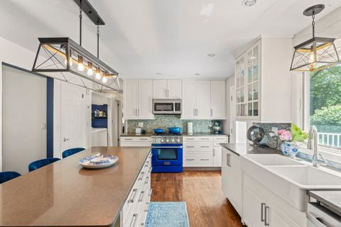 Tiny photo for 2945 Huntington Road, Trumbull, CT 06611 (MLS # 24113373)