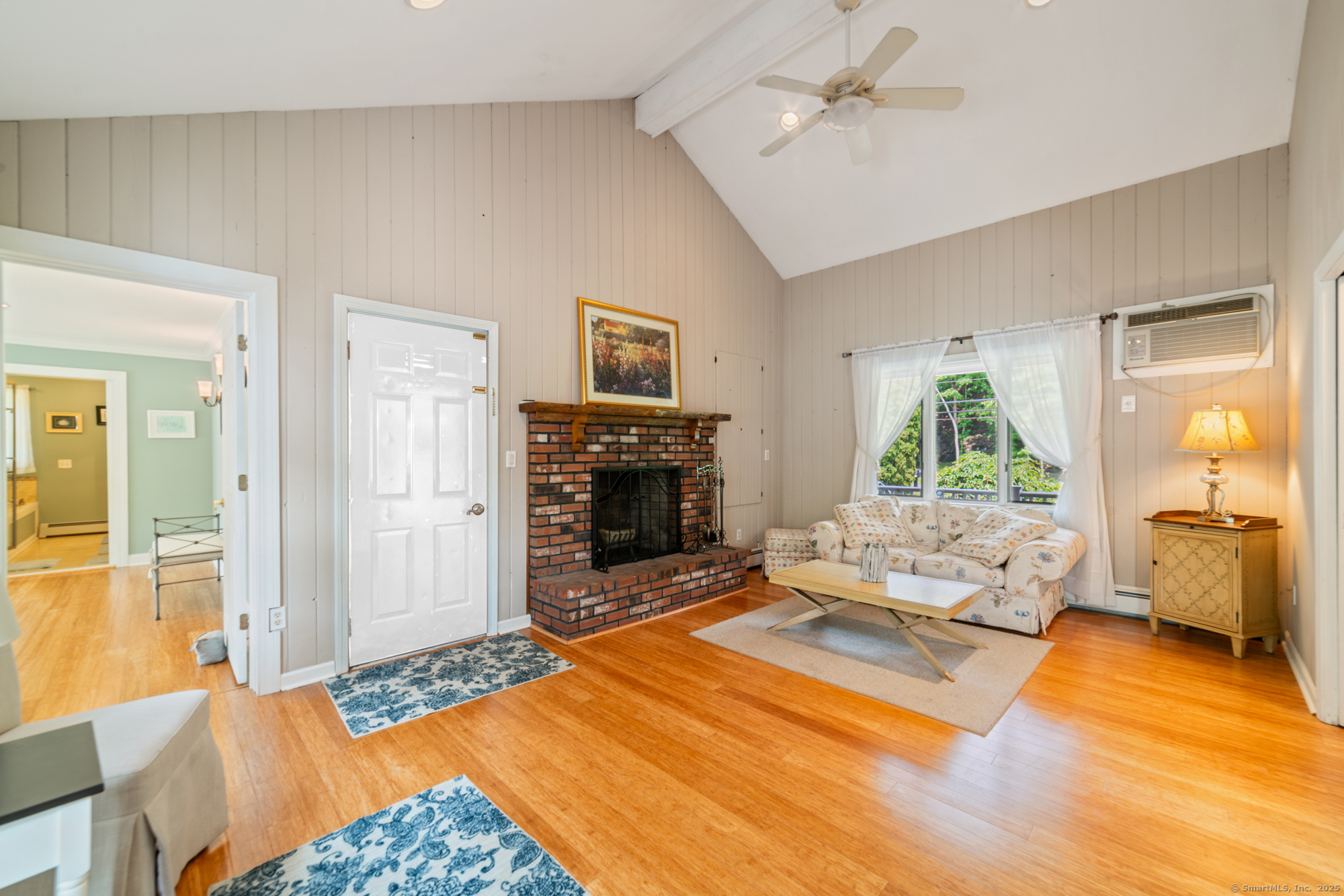 137 Roosevelt Drive