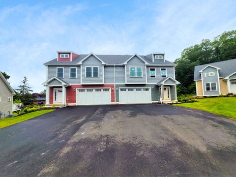 22 Lombard Circle 22 North Haven CT 06473