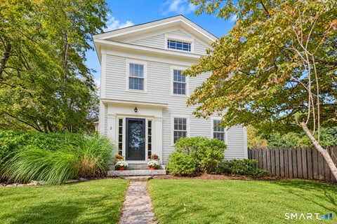 Photo of 2 Pomperaug Road, Woodbury, CT 06798 (MLS # 24209527)