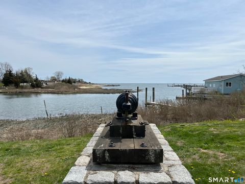 Tiny photo for 18 Founders Village #18, Clinton, CT 06413 (MLS # 24175114)