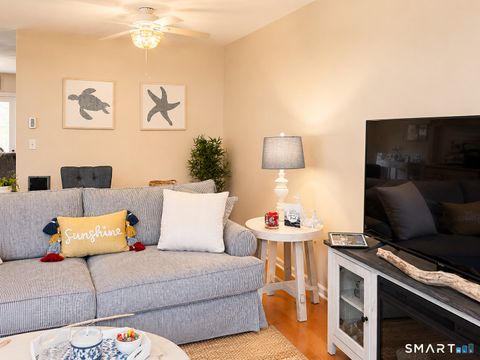 Tiny photo for 18 Founders Village #18, Clinton, CT 06413 (MLS # 24175114)