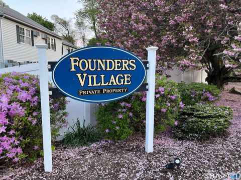 Tiny photo for 18 Founders Village #18, Clinton, CT 06413 (MLS # 24175114)
