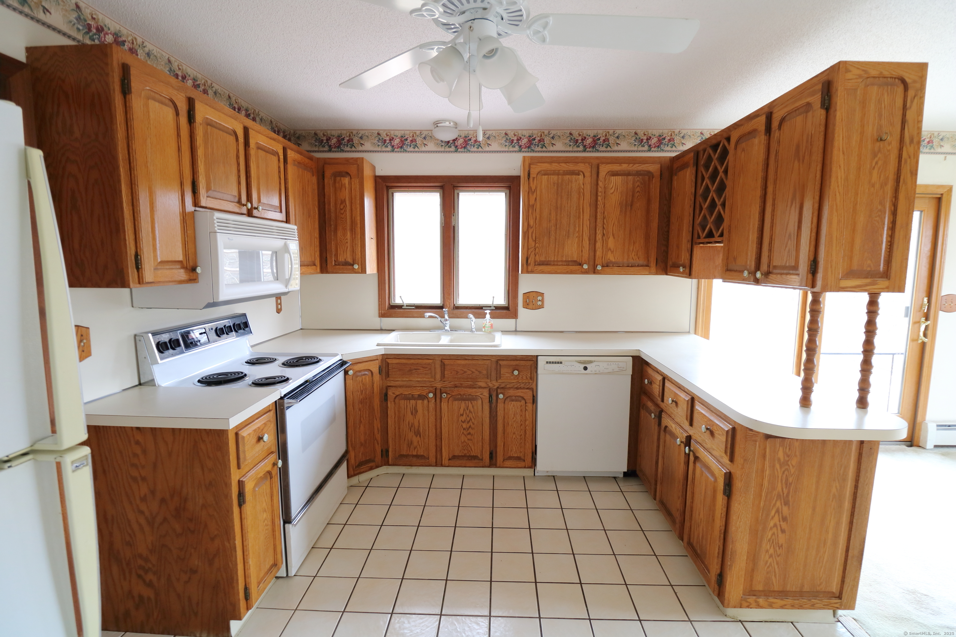 4 Bayview Circle, Watertown, Connecticut image 13