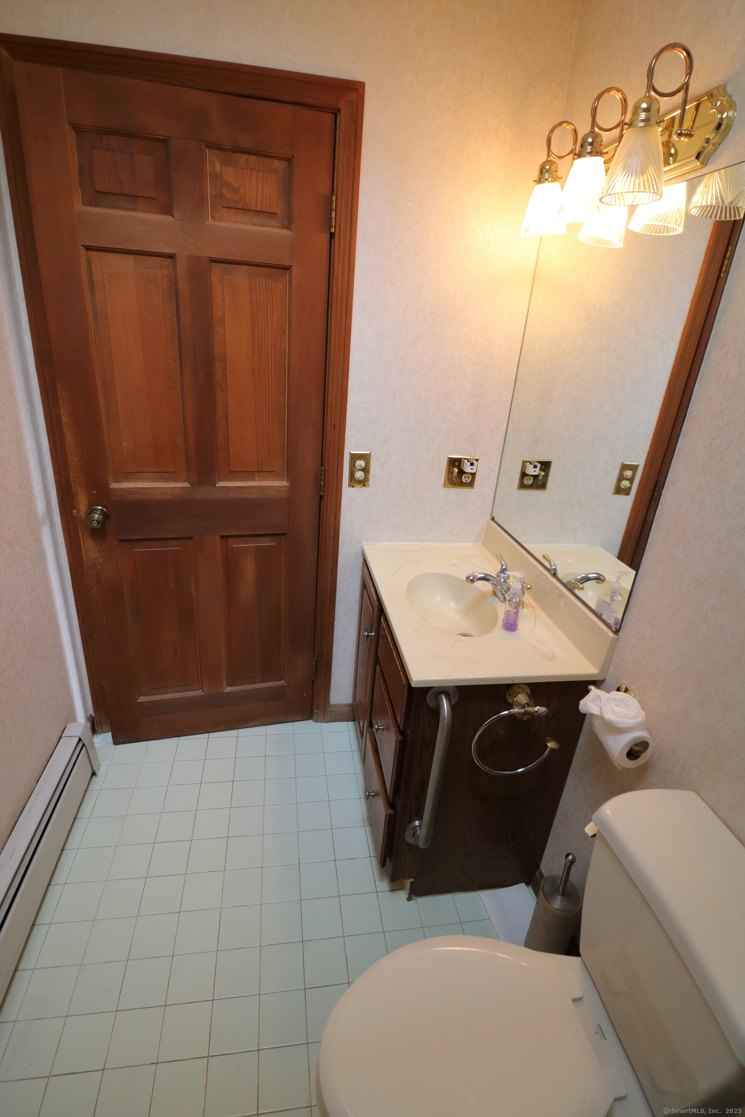 4 Bayview Circle, Watertown, Connecticut image 20