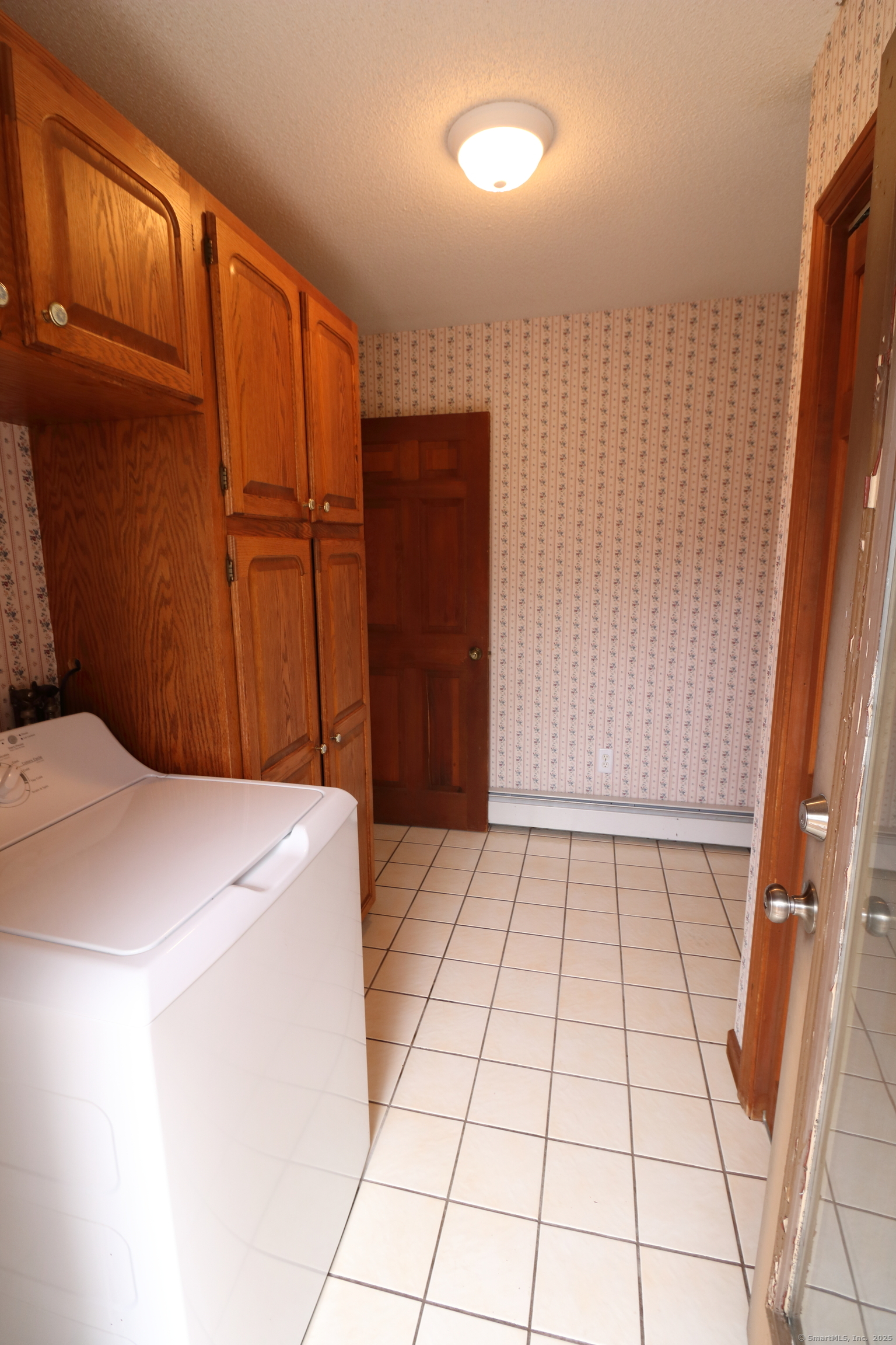 4 Bayview Circle, Watertown, Connecticut image 16