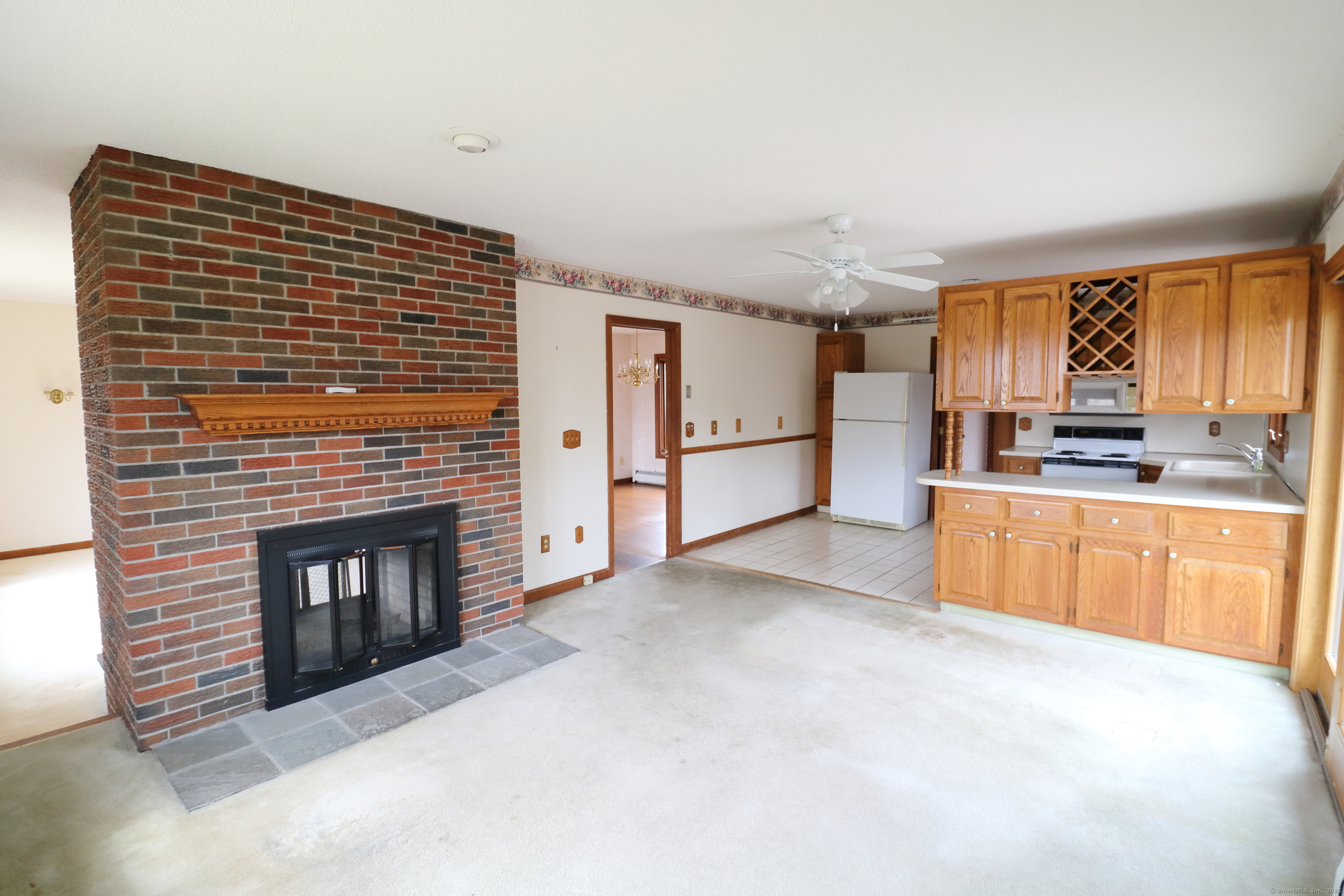 4 Bayview Circle, Watertown, Connecticut image 9