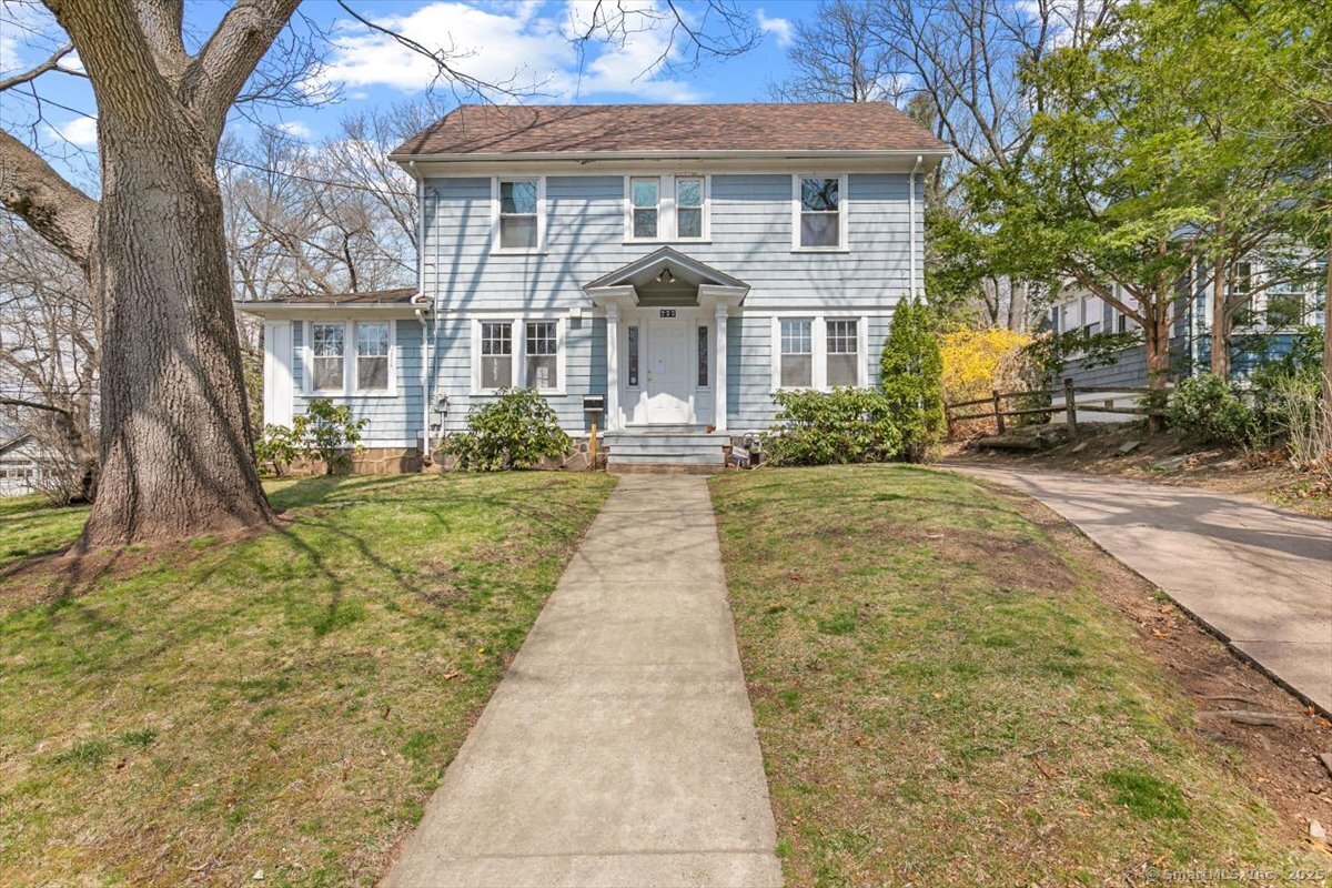 Rental Property at Highland Street, New Haven, Connecticut - Bedrooms: 4 
Bathrooms: 3 
Rooms: 10  - $4,500 MO.