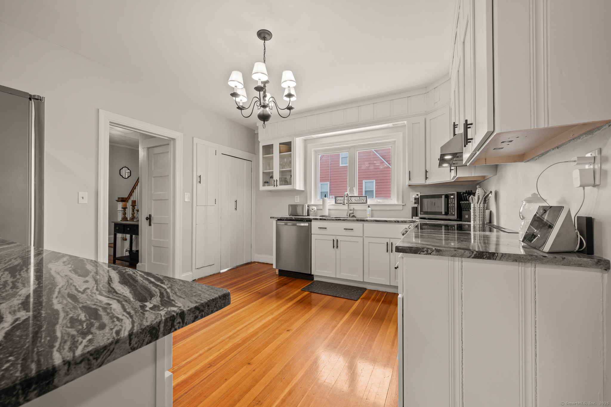 16 Academy Street, Manchester, Connecticut image 7