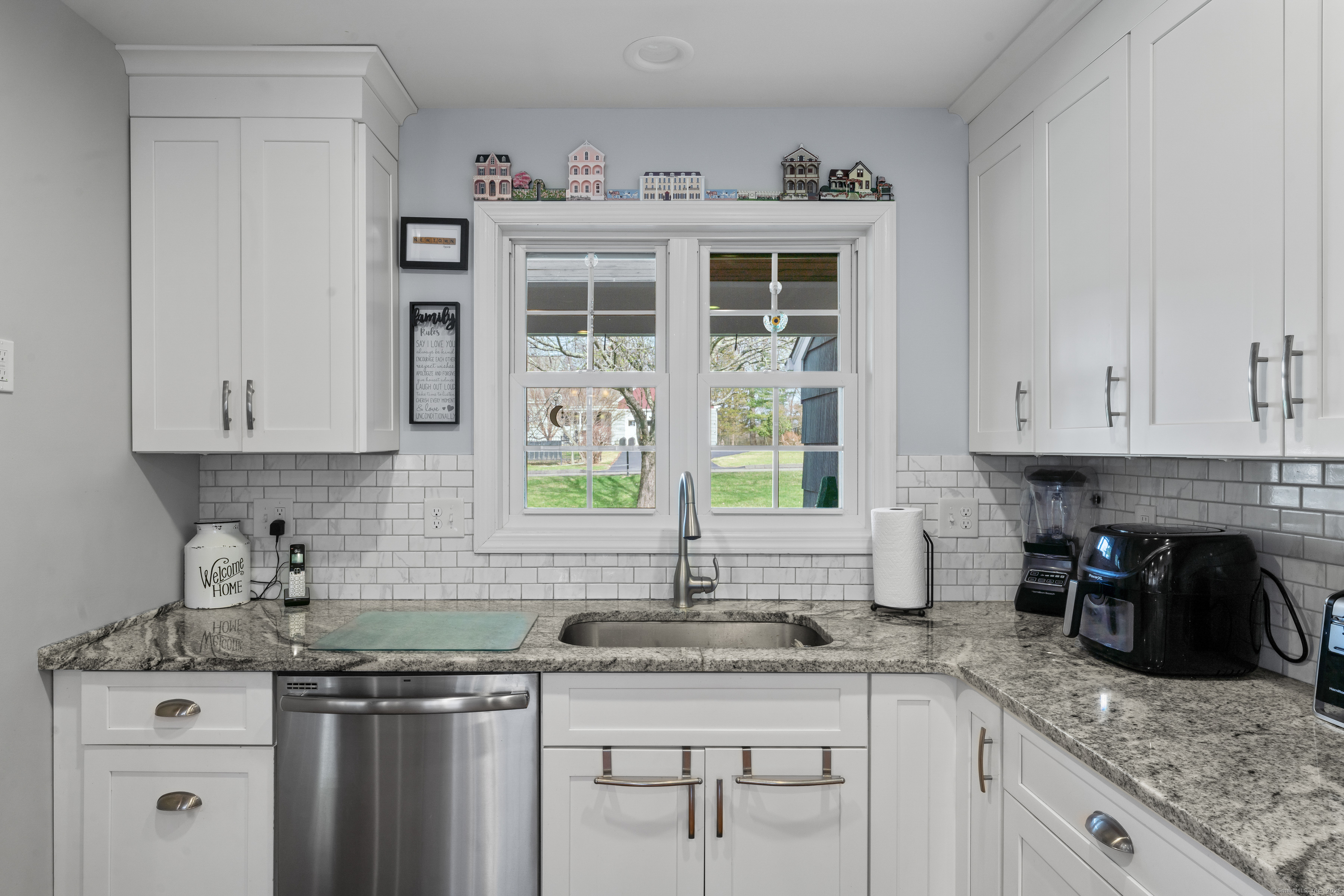 14 Taunton Ridge Road, Newtown, Connecticut image 7