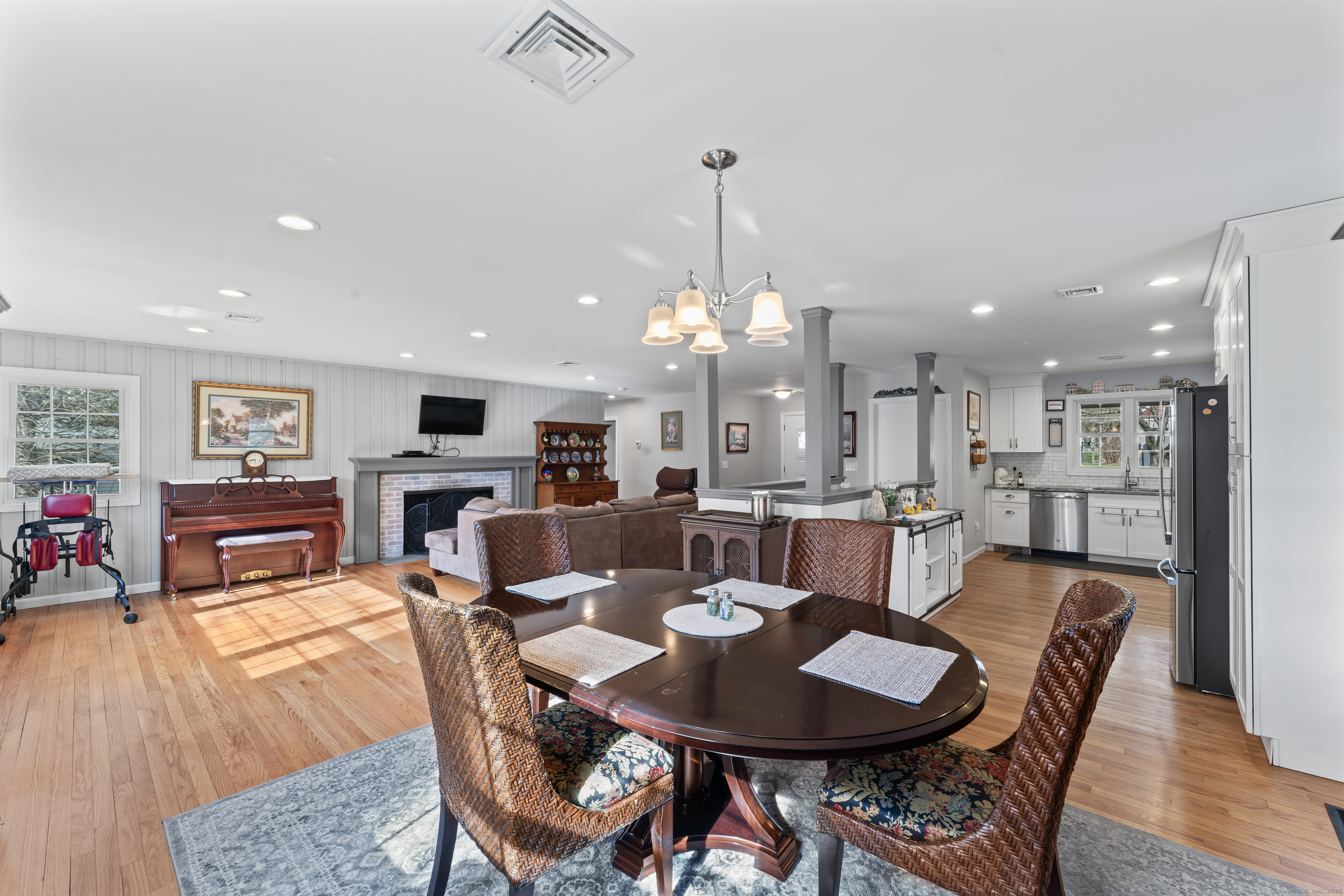 14 Taunton Ridge Road, Newtown, Connecticut image 5