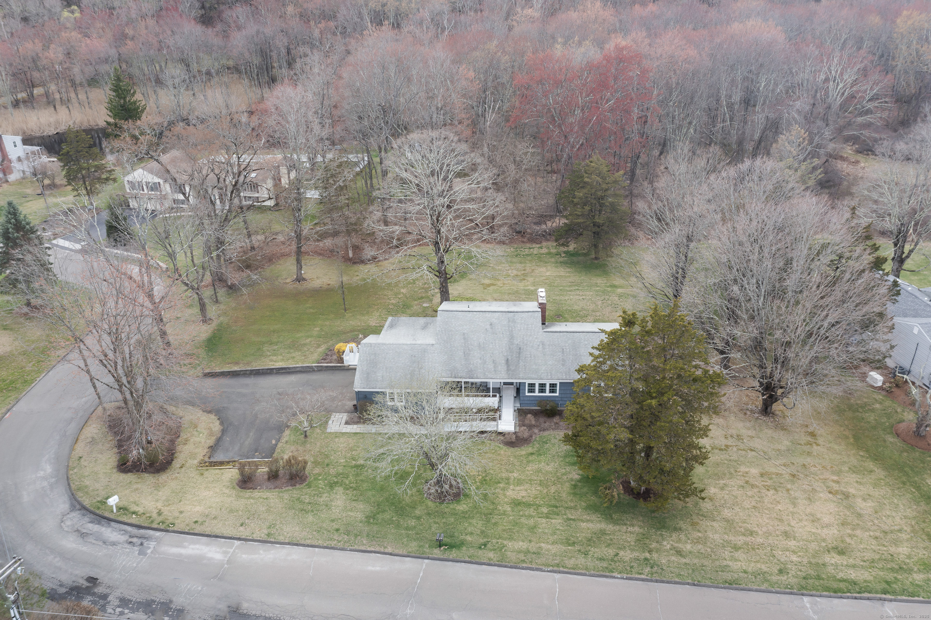 14 Taunton Ridge Road, Newtown, Connecticut image 2