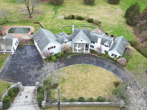 A home in Darien