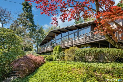 Photo of 44 Willowmere Avenue, Greenwich, CT 06878 (MLS # 24170939)