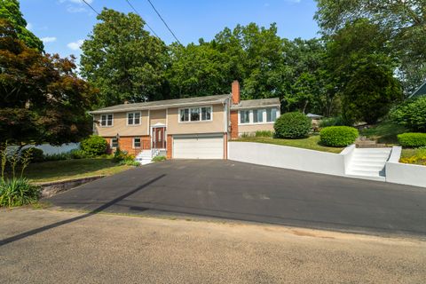 Photo of 79 Fall Road, Guilford, CT 06437 (MLS # 24133715)