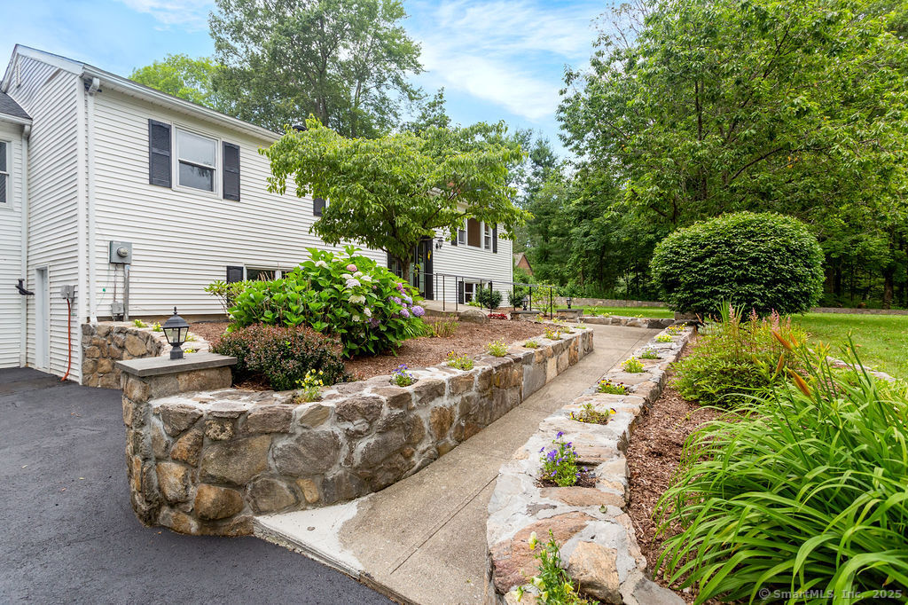 25 Jefferson Drive