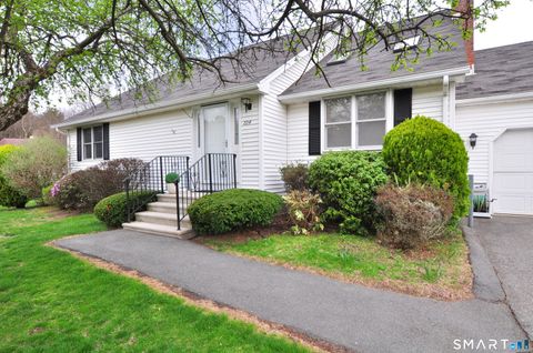 Tiny photo for 204 Oldefield Farms Road #204, Enfield, CT 06082 (MLS # 24167902)