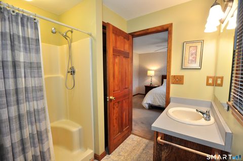 Tiny photo for 204 Oldefield Farms Road #204, Enfield, CT 06082 (MLS # 24167902)