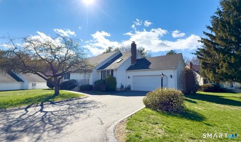 Photo of 204 Oldefield Farms Road #204, Enfield, CT 06082 (MLS # 24167902)