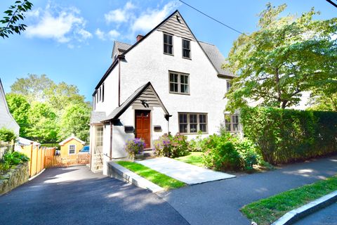 Photo of 6 Pemberwick Road, Greenwich, CT 06831 (MLS # 24125412)