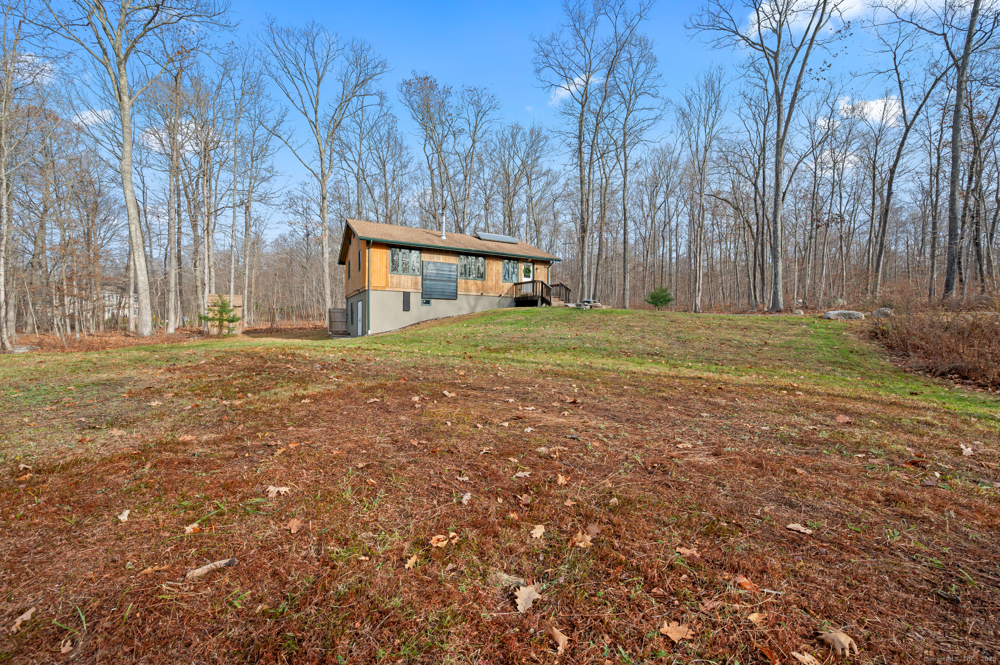 Andover, Connecticut 06232, United States, 2 Bedrooms Bedrooms, ,1 BathroomBathrooms,Residential,Pending,247080