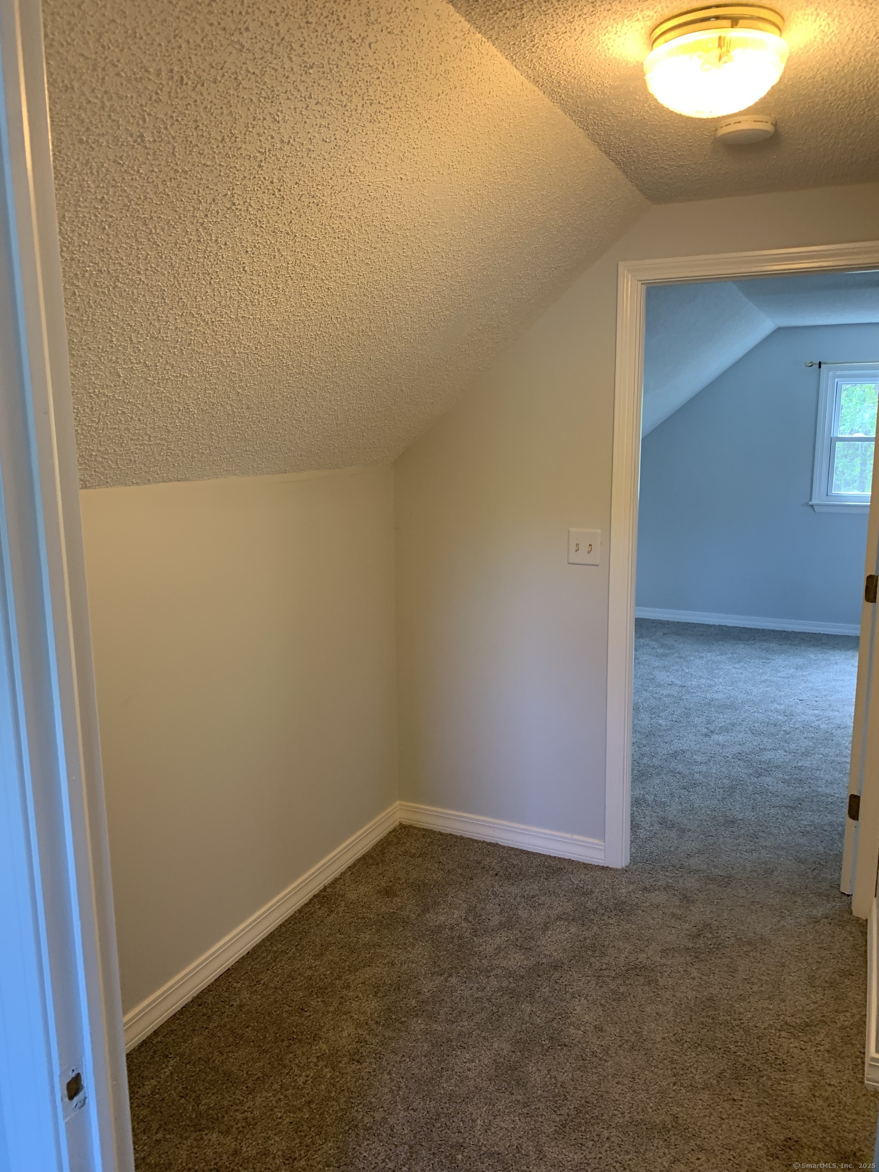31 Gary Drive, Enfield, Connecticut image 21