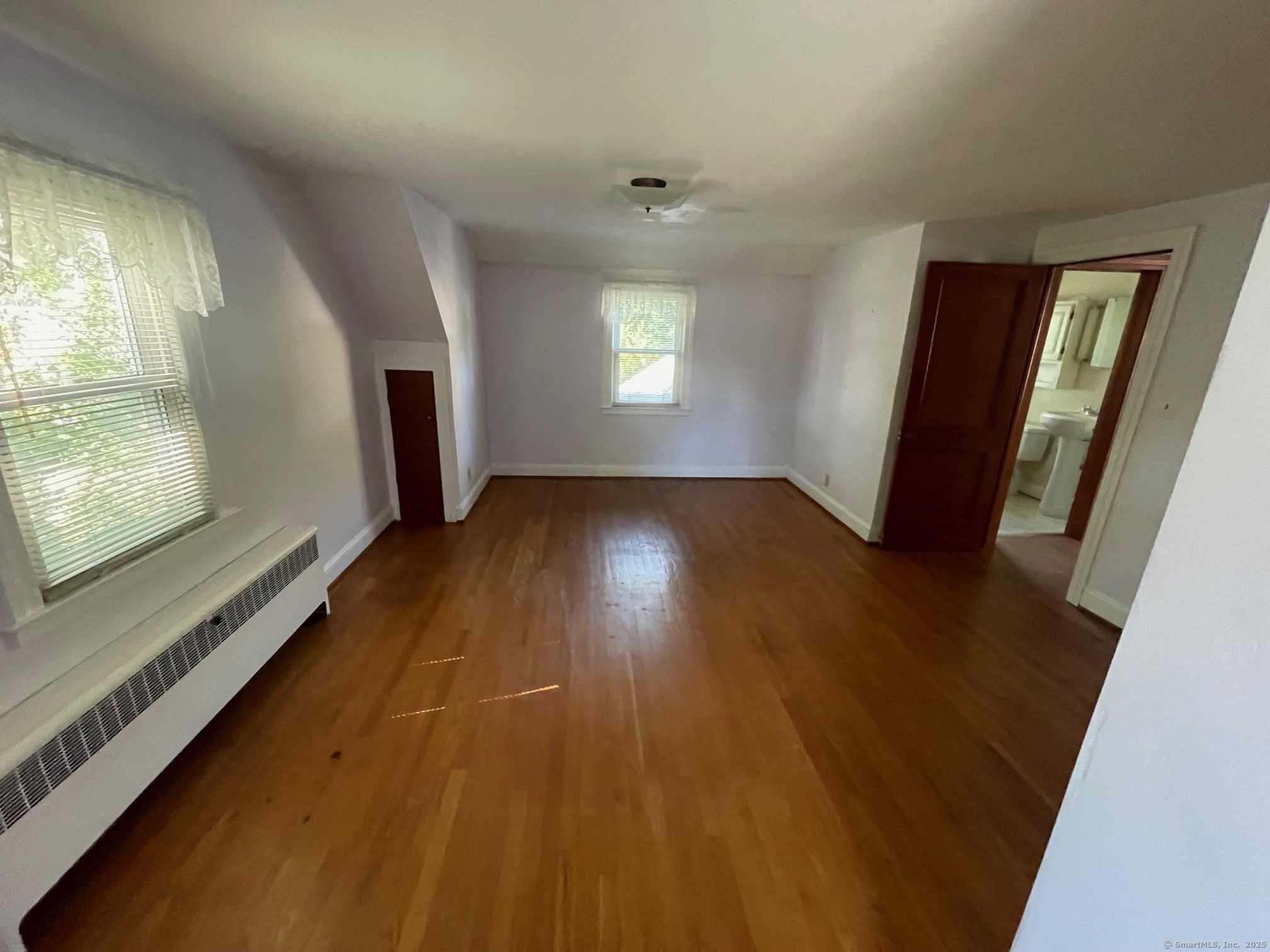 East Hartford, Connecticut 06118, United States, 2 Bedrooms Bedrooms, ,2 BathroomsBathrooms,Residential,Pending,212561