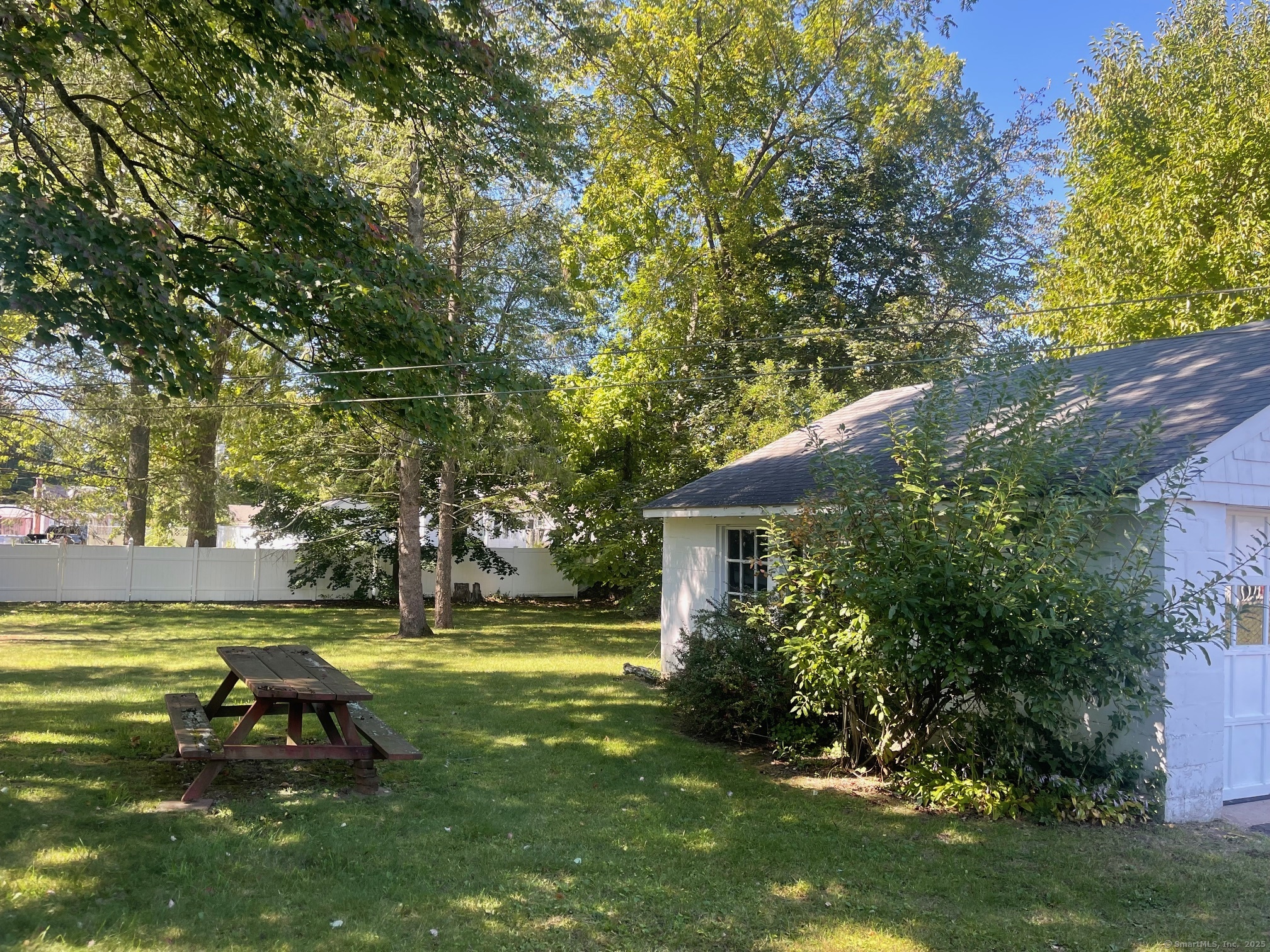 East Hartford, Connecticut 06118, United States, 2 Bedrooms Bedrooms, ,2 BathroomsBathrooms,Residential,Pending,212561