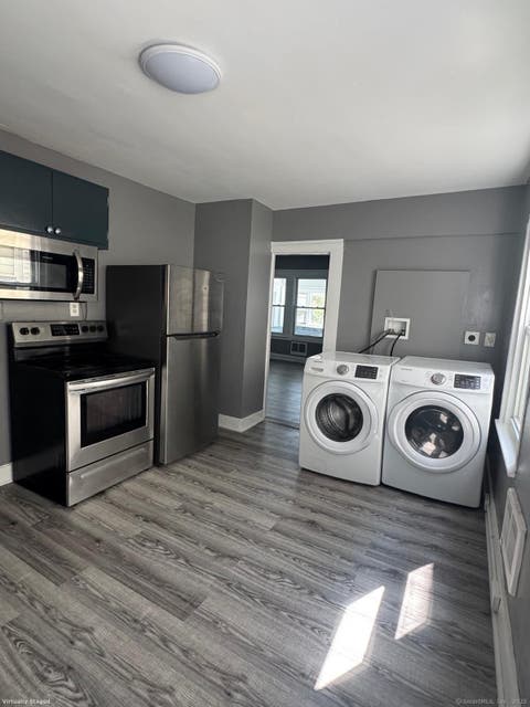 Multifamily For Rent - 16 Vine Street #1<br/> New Haven, CT 06519