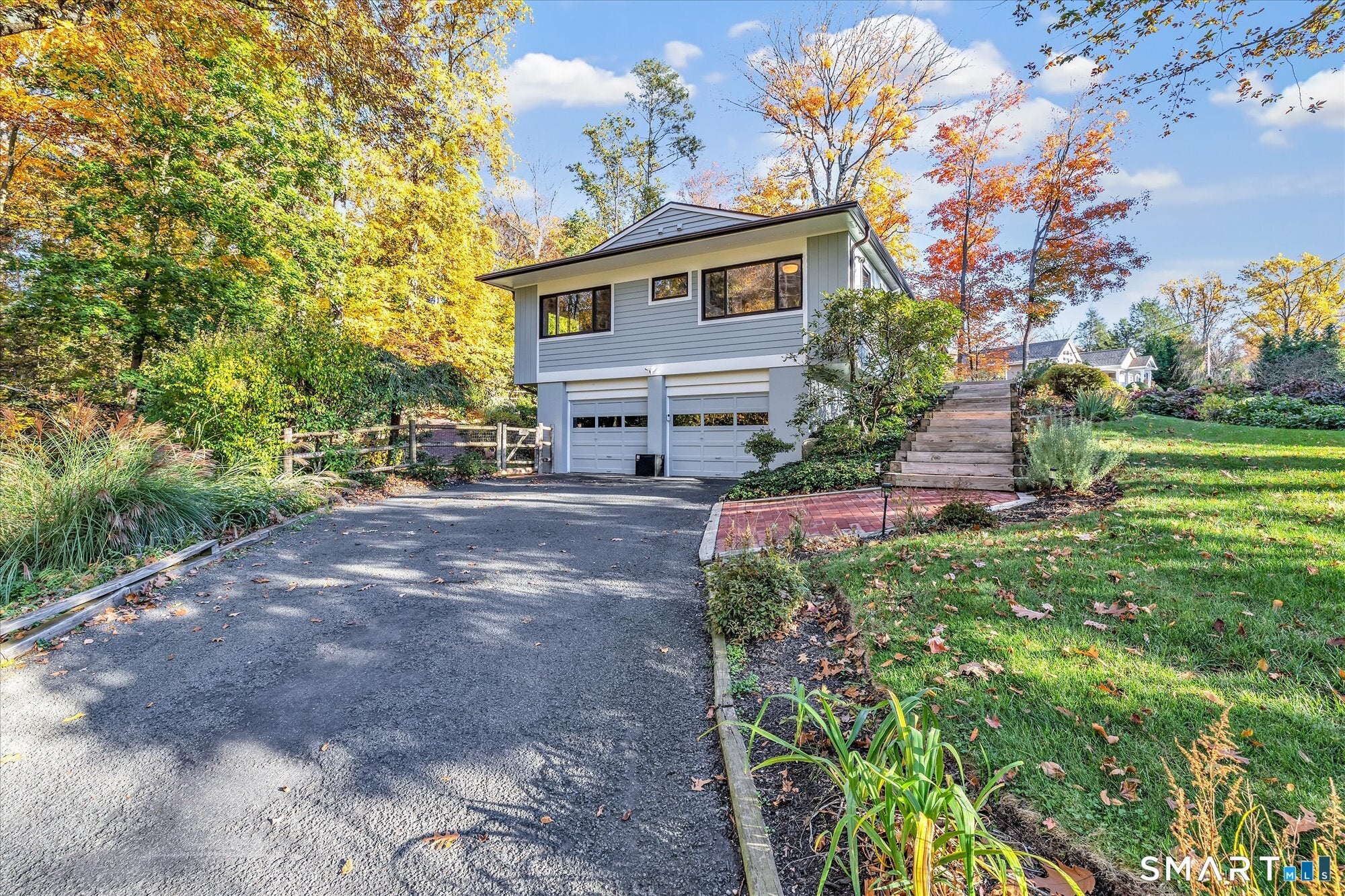 789 Donna Drive